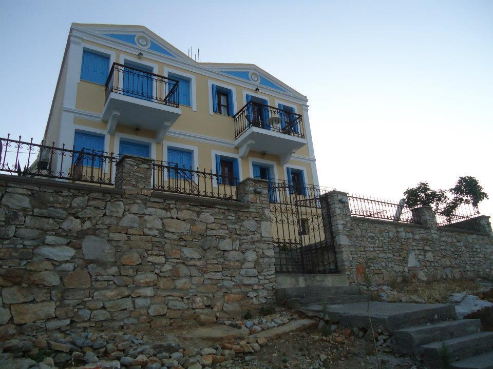 Symi Sun Apartments Экстерьер фото